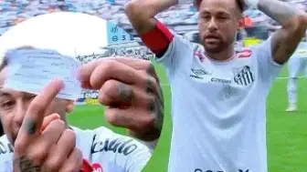 Hakem Hatası Neymar'ı Oyundan Aldı: Tarihi Skandal!