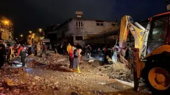 Hatay'da Sel Felaketi: 1 Kişi Hayatını Kaybetti, Ulaşım Aksadı