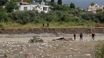 Hatay'da Sel Sularına Kapılan 2 Gencin Aranması Sürüyor