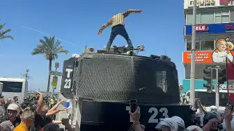 İzmir'de TOMA Üzerine Çıkan D.Y. Tutuklandı