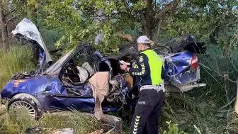 Karaman'da Düğün Konvoyunda Otomobil Takla Attı: 1 Ölü, 1 Yaralı