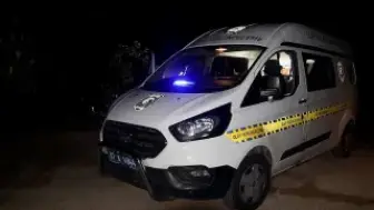 Kepez'de Borç Tartışması Kanla Bitti: 1 Kişi Bıçaklanarak Hayatını Kaybetti