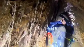 Laos'ta Sel Sularıyla Kapanan Mağarada Mahsur Kalan 5 Kişiye Ulaşıldı