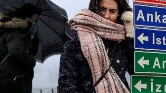 Meteoroloji'den İstanbul, Ankara ve İzmir İçin Kuvvetli Yağış Uyarıları