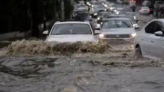 Meteoroloji'den Sel ve Su Baskını Uyarısı: Karadeniz'de Kuvvetli Yağış Bekleniyor