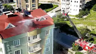 Nevşehir'de Çatı Katında Çıkan Yangın Kontrol Altına Alındı