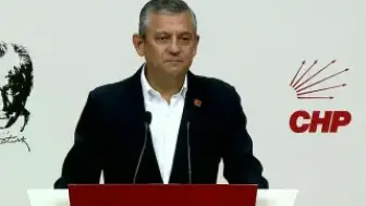 Özgür Özel'den Açıklamalar: Kılıçdaroğlu'nun Telefonuna Dönmediğini Belirtti