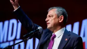 Özgür Özel'den 'mutlak butlan' kararı sonrası erken seçim çağrısı: 'En kısa sürede yapsınlar, bekliyoruz'