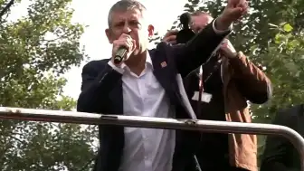 Özgür Özel'den TBMM Önünden Açıklama: 'Artık Yeter'
