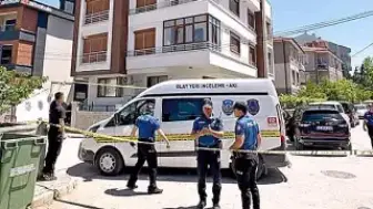 Parkta Kanlar İçinde Bulunan Şüpheli, Anne ve Babasını Öldürdüğünü İtiraf Etti