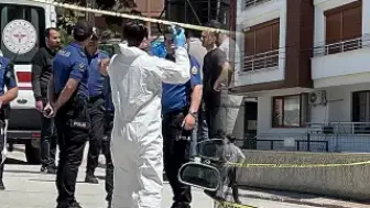Parkta Kanlı Halde Bulunan Şüpheli: Anne ve Babasını Öldürdüğünü İtiraf Etti