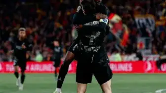 PSG, Fransa Ligue 1'de Şampiyon Oldu