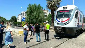 Selçuk'ta Hemzemin Geçitte Tren Faciası: 1 Ağır Yaralı