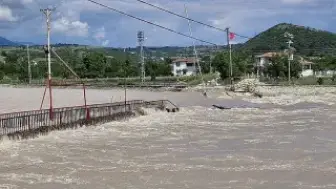 Tokat'ın Erbaa İlçesinde Taşkın Nedeniyle Tarım Alanları Sular Altında Kaldı