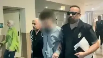 Tutuklu Zanlı Ring Aracını Parçaladı: "Ben Cinayetten Yargılanıyorum" Tehdidi