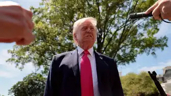ABD Başkanı Trump İran'a Yönelik Planlanan Hava Saldırılarını İptal Ettiğini Duyurdu