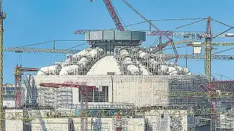 Akkuyu Nükleer Santrali'nde İlk Yakıt Demetleri Yerleştirildi