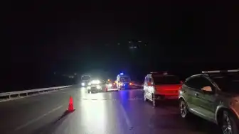 Bursa Çevre Yolu'nda feci kaza: TIR ve otomobilin çarptığı yaya yaşamını yitirdi