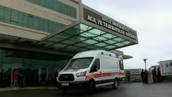 Diyarbakır'da Traktör Kazası: 3 Yaşındaki Çocuk Hayatını Kaybetti