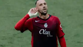 Fenerbahçe Vedat Muriqi Transferini Resmen Duyurdu