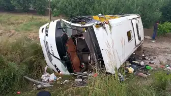 Isparta'da Tur Otobüsünün Devrilmesi Sonucu 4 Kişi Hayatını Kaybetti, 15 Kişi Yaralandı