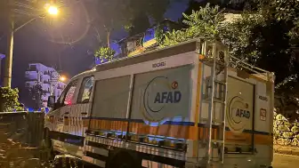 Kocaeli'de Sıva Düşmesi Sonucu 5 Kişi Tahliye Edildi