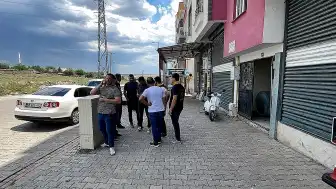 Şanlıurfa Siverek'te Tartışma Sonucu 2 Aile Üyesi Silahla Yaralandı, Şüpheli Aranıyor