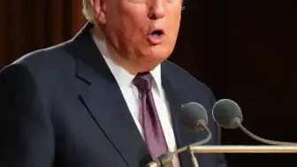 ABD Başkanı Trump'tan İran'a Sert Tepki: "Çok Sert Vuracağız"