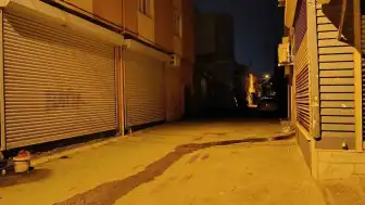 Adana'da Sokak Ortasında Silahlı Saldırı: Genç Kadın Hayatını Kaybetti