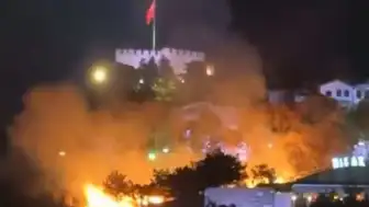 Ankara Kalesi Yakınlarındaki Ot Yangını Kontrol Altına Alındı