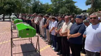 Antalya'daki feci kazada hayatını kaybeden 5 kişi Konya'da defnedildi