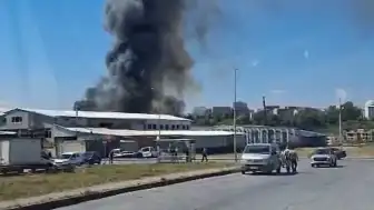 Arnavutköy'de Fabrika Yangını: Ekipler Sevk Edildi