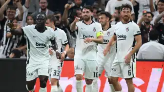 Beşiktaş, UEFA Avrupa Ligi 2. Eleme Turu İlk Maçında Midtjylland'ı 1-0 Yenilgiye Zorladı