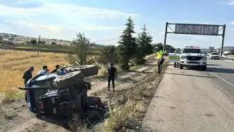 Burdur'da traktör şarampole devrildi: 1 yaralı