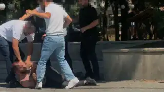 Düzce'de bir alışveriş merkezi önünde darp olayı: 4 şüpheli gözaltında