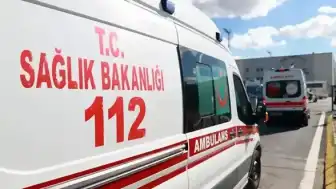 Malatya Yeşilyurt'ta itfaiye aracı devrildi: 3 personel yaralandı