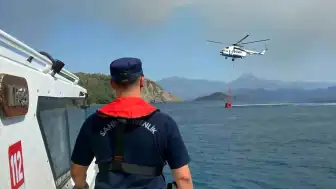 Muğla Fethiye'deki Orman Yangınında Sahil Güvenlik'ten Deniz Desteği