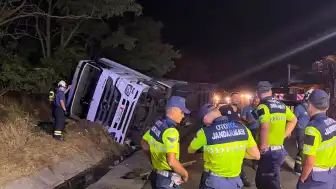Tekirdağ Çorlu'da TIR Devrildi: 1 Kişi Hayatını Kaybetti