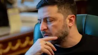 Ukrayna Devlet Başkanı Zelenski'den Ordu Yönetiminde Kritik Değişiklik