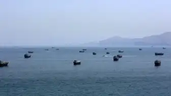 Umman Körfezi'nde LNG Tankerine İHA Saldırısı: Gemiden Yardım Çağrısı Geldi