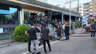 Batman'da Spor Salonunda Çıkan Yangında 2 Kişi Hayatını Kaybetti, 10 Kişi Yaralandı
