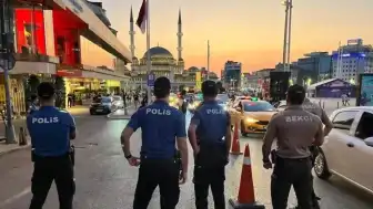 İstanbul'da 'Huzur İstanbul' Operasyonu: 726 Kişi Gözaltına Alındı