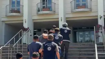 Muğla'da Göçmen Kaçakçılığı Operasyonunda 5 Kişi Tutuklandı