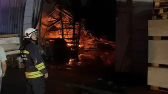 Eskişehir'de Sanayi Sitesinde Çıkan Yangın Kontrol Altına Alındı