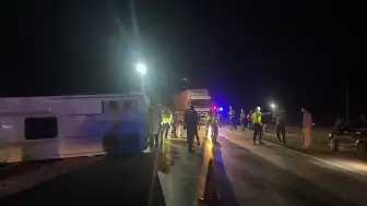 Gaziantep'te Otobüs ve Otomobil Çarpıştı: 7 Kişi Hayatını Kaybetti, 13 Yaralı