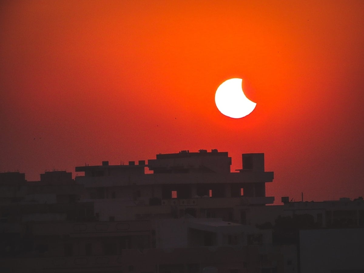 2026 Yılında Yaşanacak Tam Güneş Tutulması: Dünya Gökyüzünde Eşsiz Bir Görüntüye Sahne Olacak