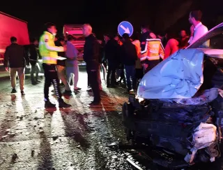 Cumhuriyet Mahallesi'nde Trafik Kazası: 7 Yaralı