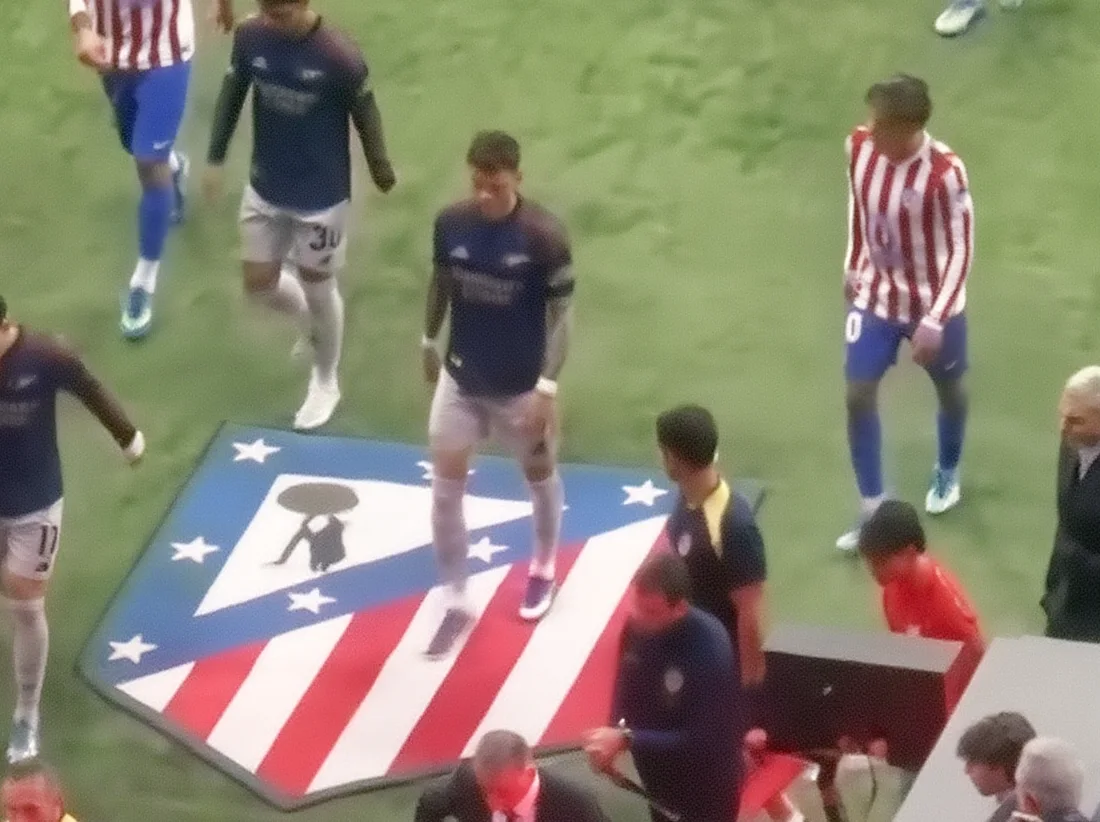 Şampiyonlar Ligi'nde Olay: Simeone ve Ben White Arasında Tartışma Çıktı