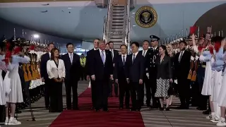 ABD Başkanı Trump, Çin'e İndi: Kritik Zirve Başlıyor