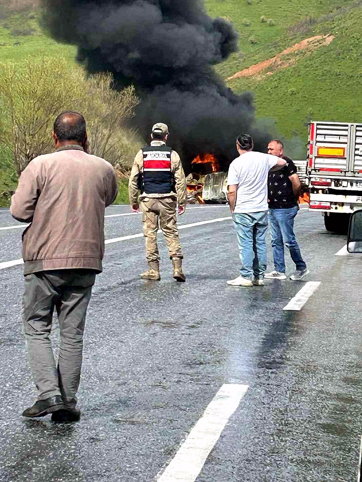 Bitlis-Van Karayolunda Trafik Kazası: 2 Kişi Hayatını Kaybetti